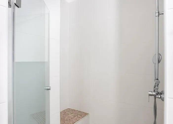 Romantic Retreat In Prime Position شقة *