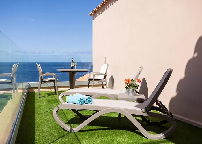 Апартаменты Romantic Retreat In Prime Position